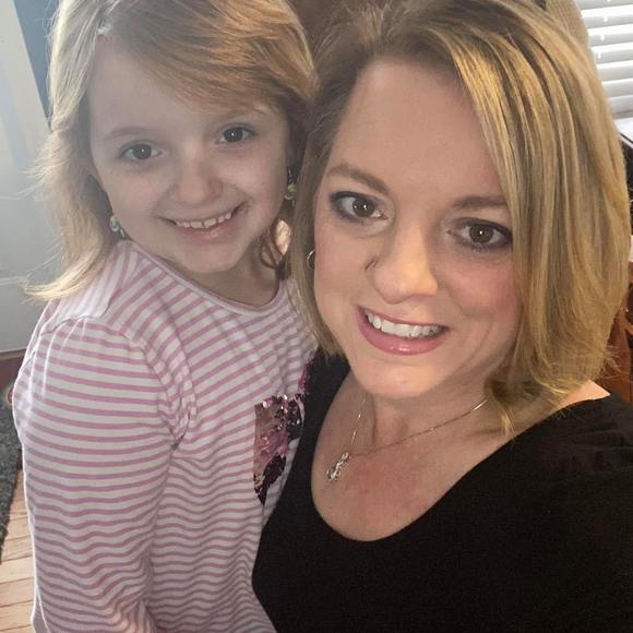 Stacy Silvers - Poshmark Profile Picture of Stacy Silvers (@bigbird1930) on Poshmark