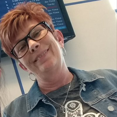 Profile Picture of Stacy (@StacyBateman15) on Twitter
