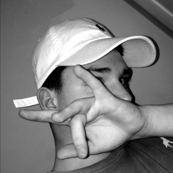 Profile Picture of Jake Allison (@jakeallison13) on Poshmark