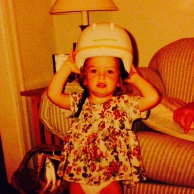 Profile Picture of Hannah Sutter (@hannahcsutter) on Twitter