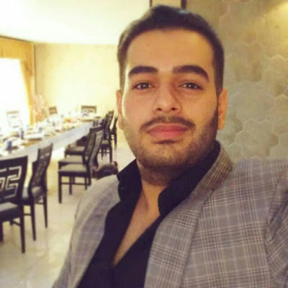 Mohamad Zamani - Poshmark Profile Picture of Mohamad Zamani (@mohamadzamani) on Poshmark