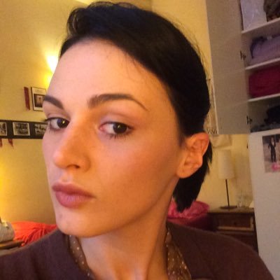 Profile Picture of Laura Lenzi (@LauraLenzi) on Twitter