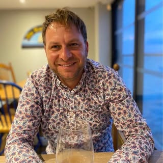 Profile Picture of Andy Sturmey (@brightlightspix) on Instagram