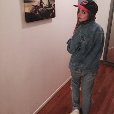 Profile Picture of Gary_BURN (@Carieee_Muff) on Twitter