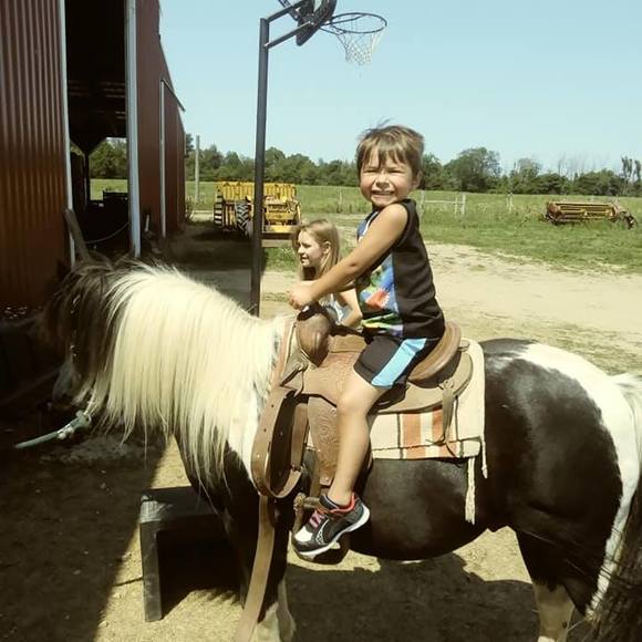 Profile Picture of Alex Lemos (@alrec) on Poshmark