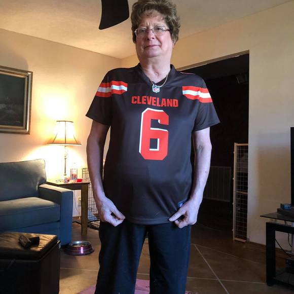 Profile Picture of Gale Luria (@gll55) on Poshmark