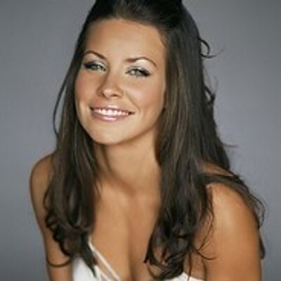 Profile Picture of Simone Hoover (@IAMSIMONEE) on Twitter