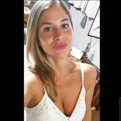 Profile Picture of Ana Carolina Olea (@Anapilin) on Twitter