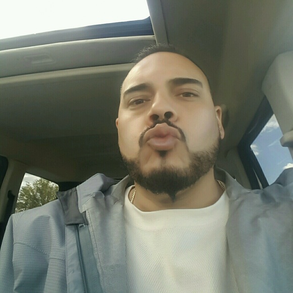 Profile Picture of Joshua Saavedra (@slick_dawg) on Poshmark