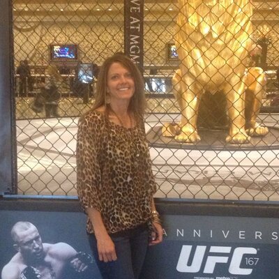 Profile Picture of Lori Shepard (@Lori1225) on Twitter