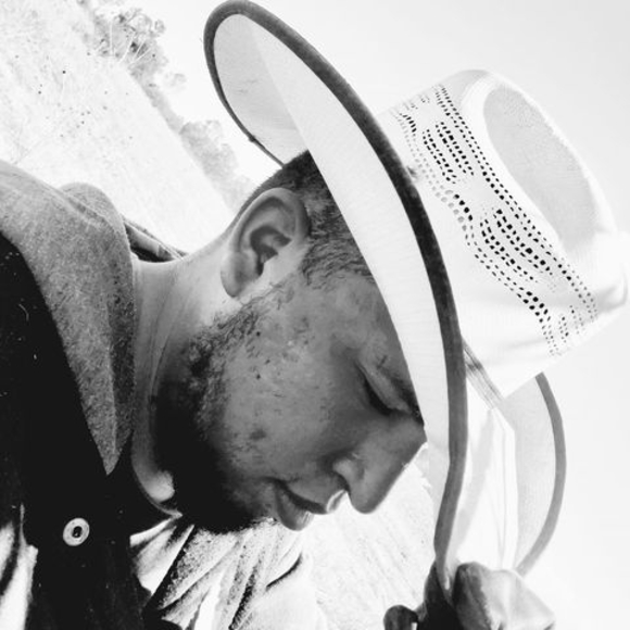 Profile Picture of Fernando Arvizu (@fernandoarvizu1) on Poshmark