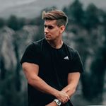 christophgronau - Instagram Profile Picture of christophgronau (@chris_tillmann) on Instagram