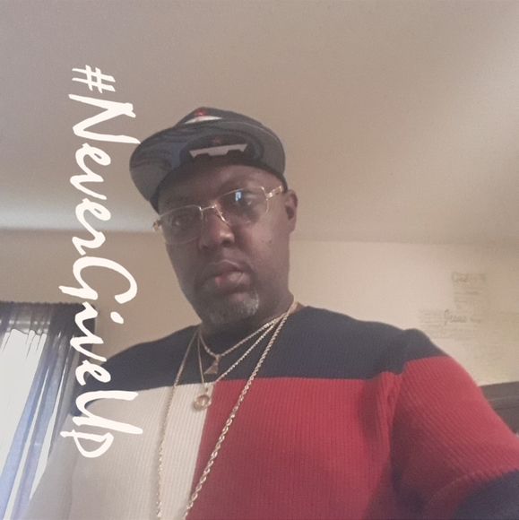 Profile Picture of Darrell Bryson (@darrellbryson) on Poshmark
