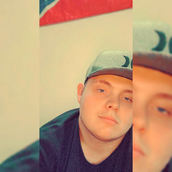 Profile Picture of Cody Wilmurth (@codyjames8232) on Poshmark