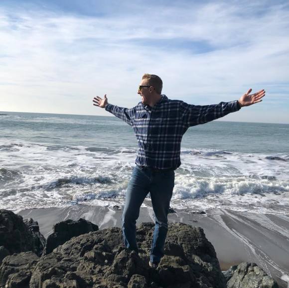 Profile Picture of Kyle Hearn (@kyle_hearn) on Poshmark