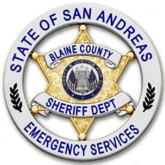 Profile Picture of Chris Raines (@chrisraines) on Poshmark