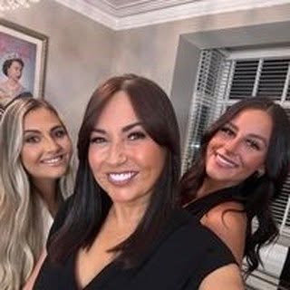 Profile Picture of Andrea Bennett Miles (@andrea.bennett) on Instagram