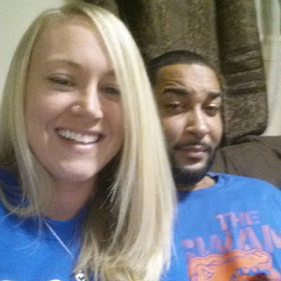 Profile Picture of Kasi Boyd (@kasib1121) on Poshmark