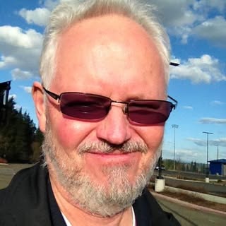 Profile Picture of Scott Hutton (@hutton.scott) on Instagram