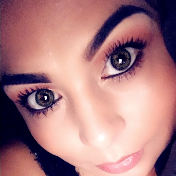 Profile Picture of Norma Alonso (@normaalo) on Poshmark
