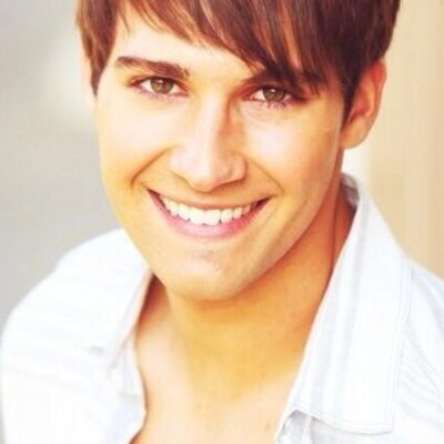 Profile Picture of TEAM JAMES BRAZIL ♥ (@Jamesbrazilfans) on Twitter