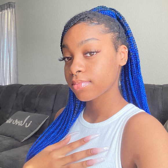 Profile Picture of Mya Adams (@thecrazymymys) on Poshmark