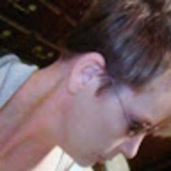 Profile Picture of Kimberly Connelly (@kimberlyconn570) on Poshmark