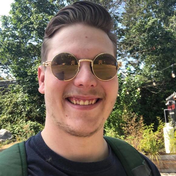 Zach Sannes - Poshmark Profile Picture of Zach Sannes (@zsannes) on Poshmark