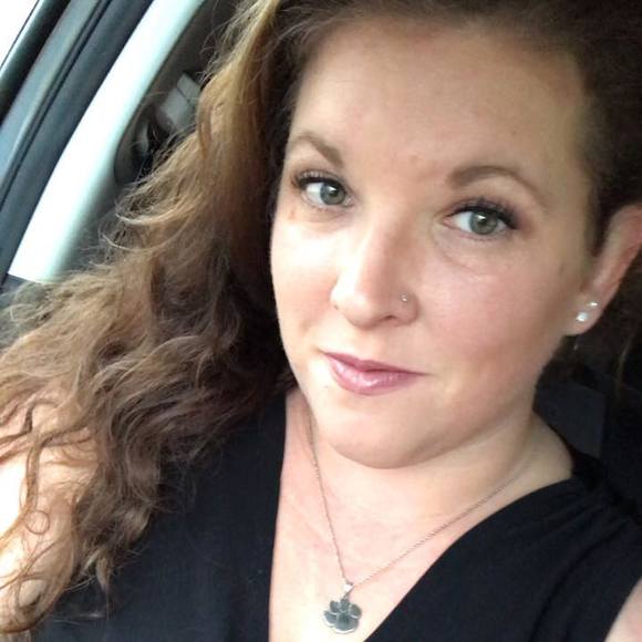 Profile Picture of April Mcnutt (@amcnutt88) on Poshmark