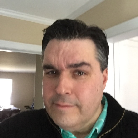 Profile Picture of Michael Hayes (@mhayes001) on Poshmark