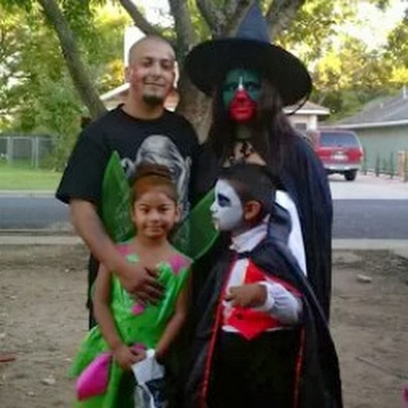 Profile Picture of Cassandra Alcala (@jenavie711) on Poshmark