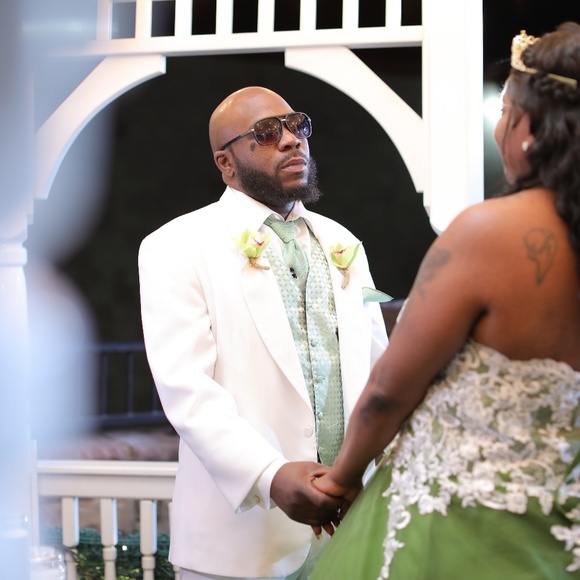 Profile Picture of Edward Graham (@ezbdcgrahan) on Poshmark