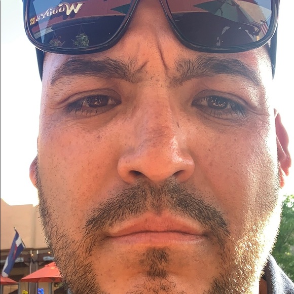 Profile Picture of Hugo Pacheco (@victorpache) on Poshmark