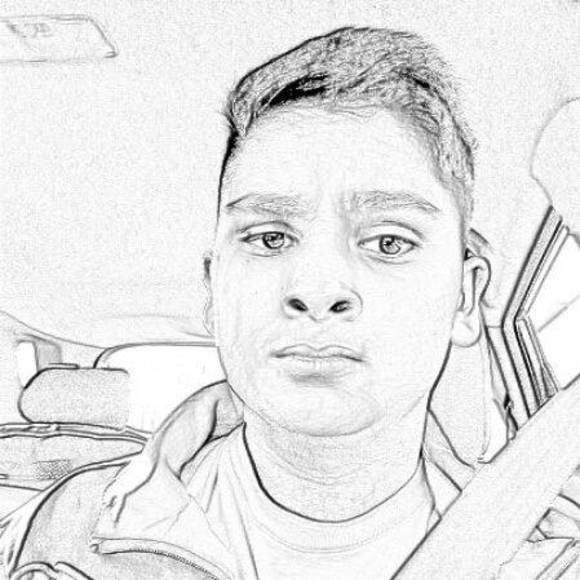 Profile Picture of Suyan Nagarajah (@suyannagarajah) on Poshmark
