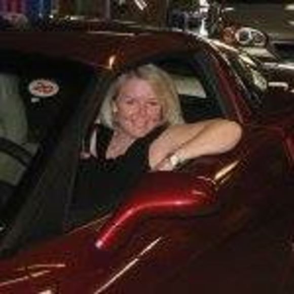 Profile Picture of Shelley Mactavish (@smactavish) on Poshmark