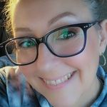 Profile Picture of Sheila Mcfarlin (@the_vintage_magnolia_designs) on Instagram