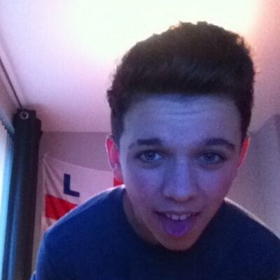 Profile Picture of Joshua (@JoshTinsley99) on Twitter