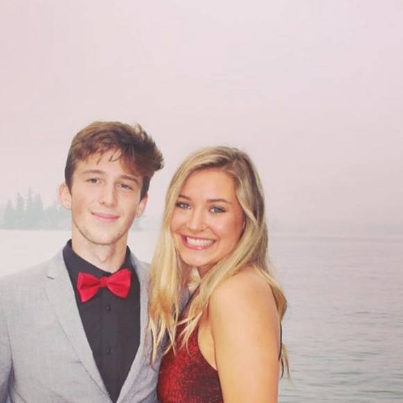 Profile Picture of Joseph Hansen (@joeygoespro) on Poshmark