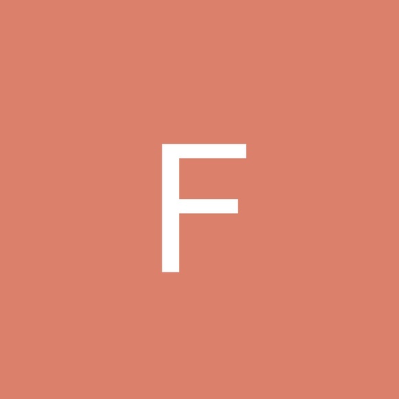 Profile Picture of Forrest (@2001spaceemo) on Poshmark