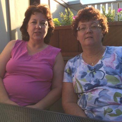 Profile Picture of Sandy McLaughlin (@smpuzzle) on Twitter