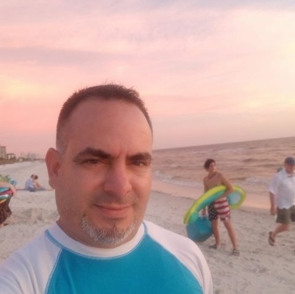 Profile Picture of Osmany Consuegra (@osmanyconsuegra) on Poshmark