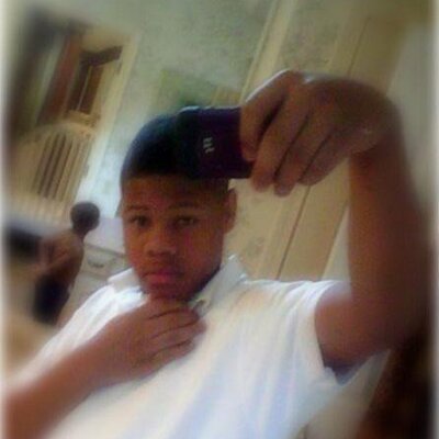 Profile Picture of Paul Peeples (@Lilpaul15) on Twitter
