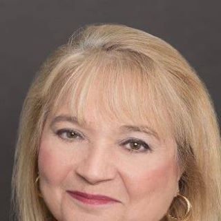 Profile Picture of Eva Aron (@eva.aron.9) on Facebook