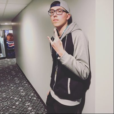 Profile Picture of Jacob Sword (@JacobSword2) on Twitter