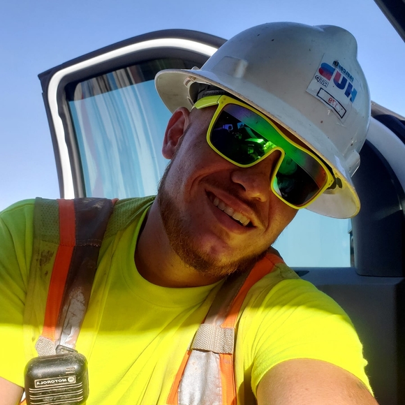 Profile Picture of Chad Pelletier (@chadpelletier29) on Poshmark