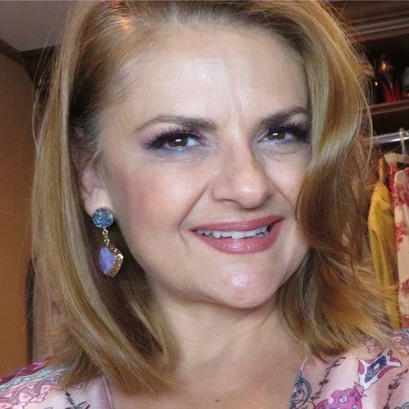 Profile Picture of Diana Erdody (@dianaerdody) on Poshmark