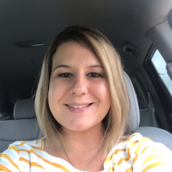 Profile Picture of Michaela Tobias (@michaela_tobias) on Poshmark