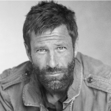 Profile Picture of Aaron Eckhart (@aaroneckhart) on Twitter