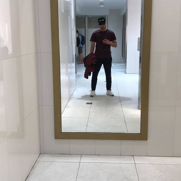 Profile Picture of Ahmed Rashid (@ahmed_rashid) on Poshmark