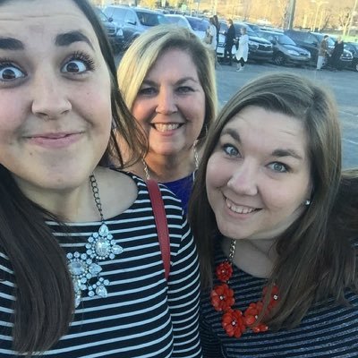 Profile Picture of Kim Ivey (@kivey1221) on Twitter